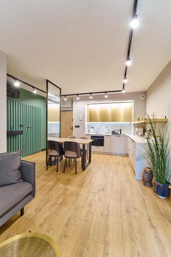 Laguna Ogrody Pieniawskie 33 Emerald Vip-Z Balkonem Polanica-Zdroj Luaran gambar