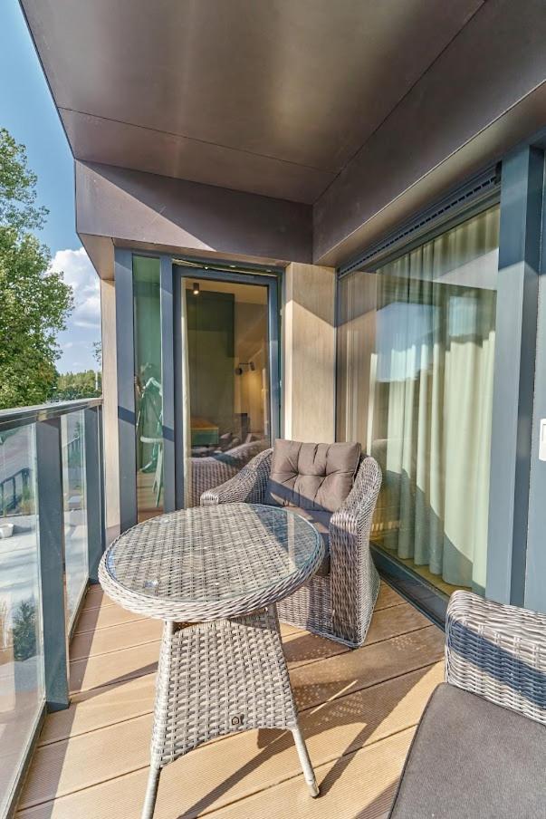 Laguna Ogrody Pieniawskie 33 Emerald Vip-Z Balkonem Polanica-Zdroj Luaran gambar