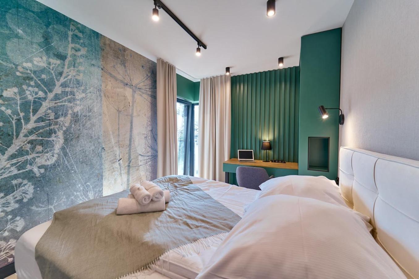 Laguna Ogrody Pieniawskie 33 Emerald Vip-Z Balkonem Polanica-Zdroj Luaran gambar